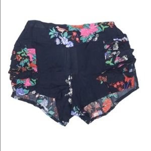 NWT Three Days navy and floral sleep shorts with ruffles Size S